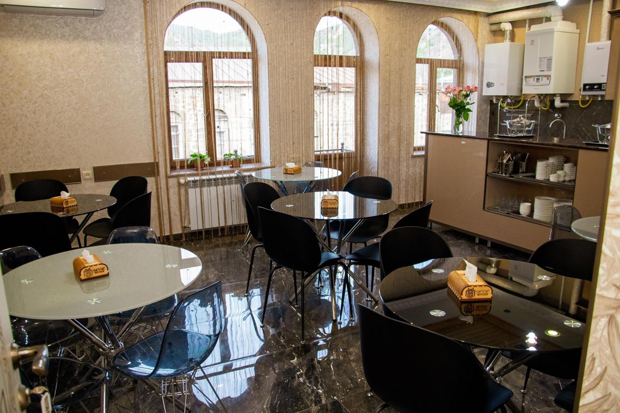 Har-Mar Hotel Goris Εξωτερικό φωτογραφία